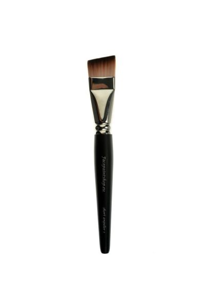 Facepaintshop Angular Brush Set 3pc

The Facepaintshop Brushes are professional synthetic face painting brushes