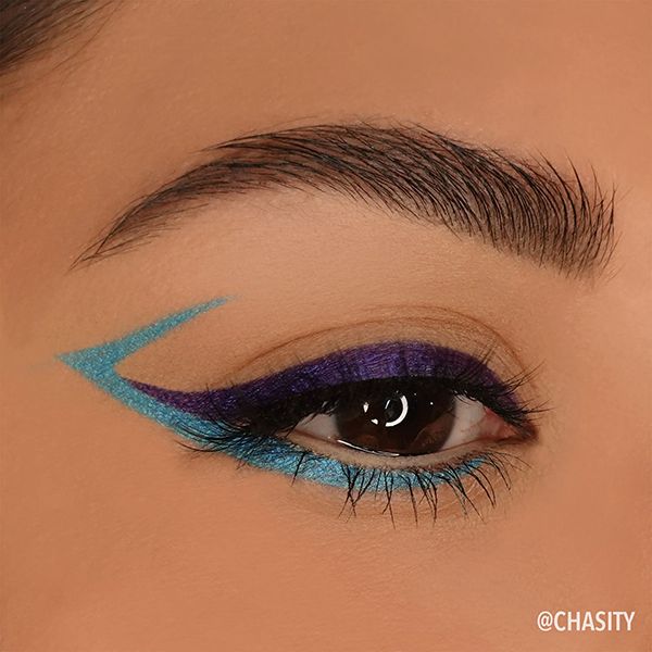 Moira Statement Shimmer Liner Sky Blue