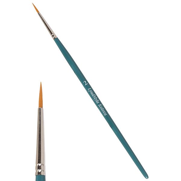 Lyudmyla Brosse ronde Taille 2