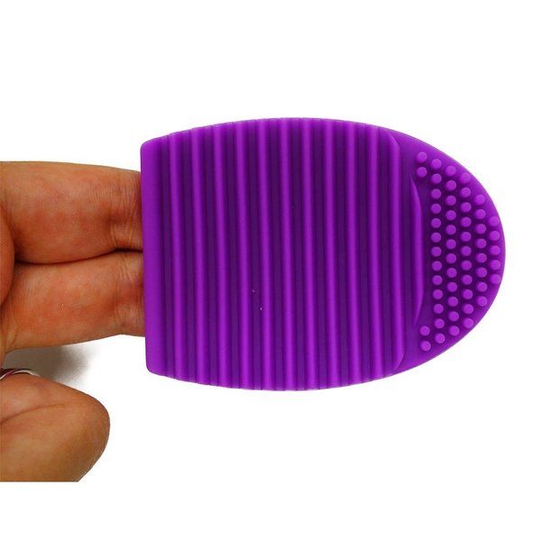 Œuf de nettoyage des brosses