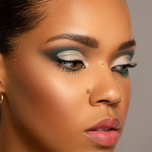 Makeup Factory Smoky Liner Green Power 07